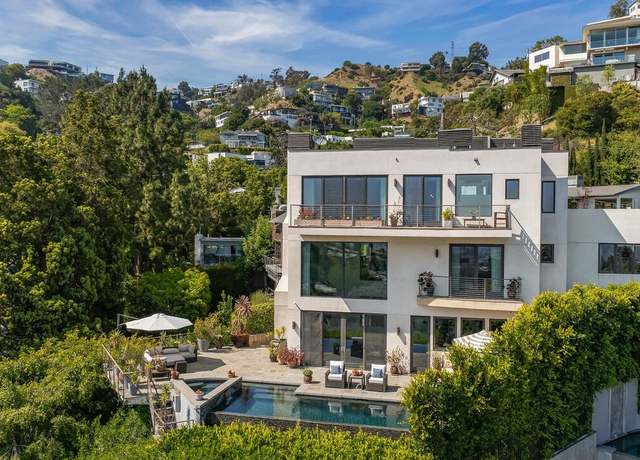 Property at 1573 Sunset Plaza Dr, Los Angeles, CA 90069, 4 beds, 5.5 baths