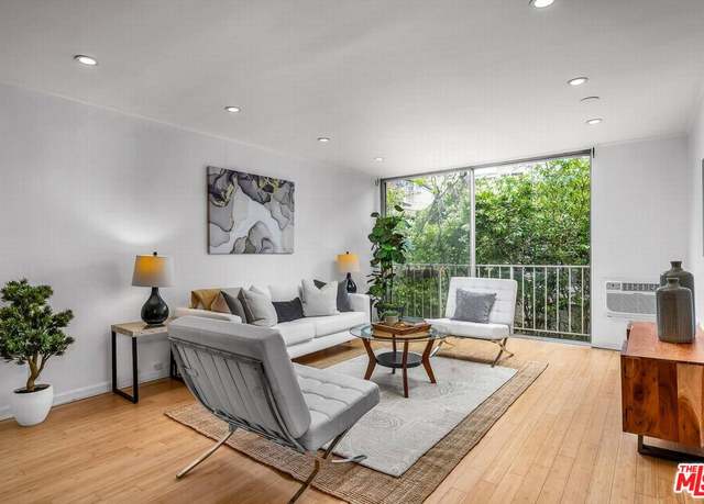 Property at 11645 Montana Ave #216, Los Angeles, CA 90049, 2 beds, 1 bath