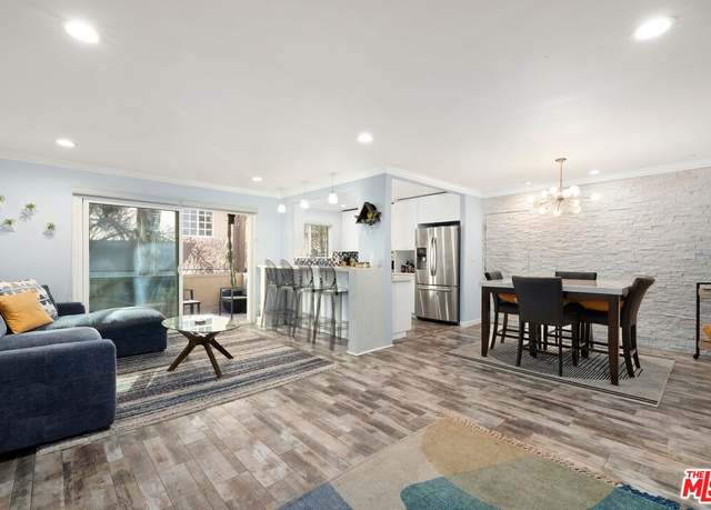 Property at 1734 N Fuller Ave #209, Los Angeles, CA 90046, 2 beds, 2 baths