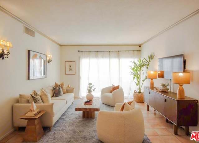 Property at 521 Montana Ave #104, Santa Monica, CA 90403, 1 bed, 1 bath