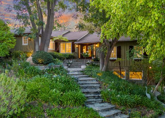 Property at 22377 Cass Ave, Woodland Hills, CA 91364, 4 beds, 4.5 baths