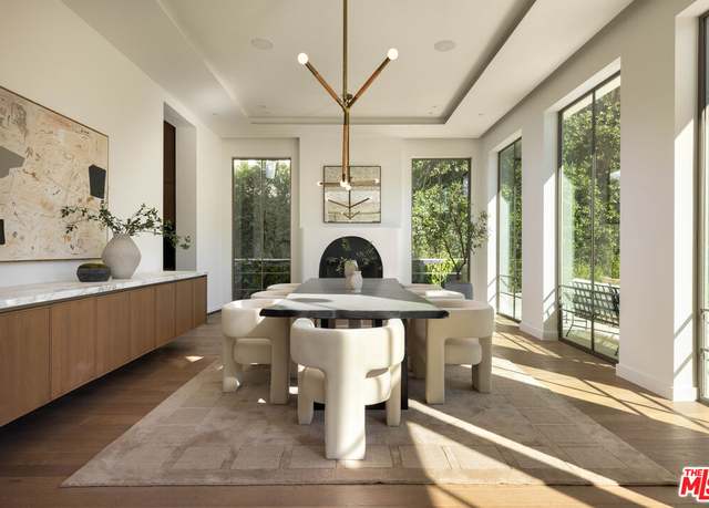 Property at 1395 N Doheny Dr, Los Angeles, CA 90069, 6 beds, 8.5 baths