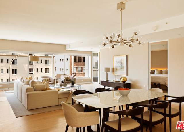 Property at 6250 Hollywood Blvd Unit 8M, Los Angeles, CA 90028, 2 beds, 2.5 baths