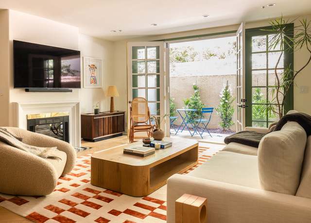 Property at 575 S Barrington Ave #106, Los Angeles, CA 90049, 2 beds, 2.5 baths