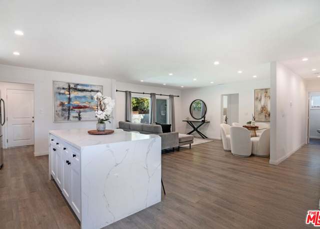 Property at 15405 Covello St, Van Nuys, CA 91406, 4 beds, 4 baths