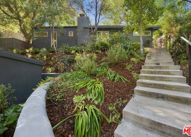 Property at 8811 Wonderland Ave, Los Angeles, CA 90046, 3 beds, 2.5 baths