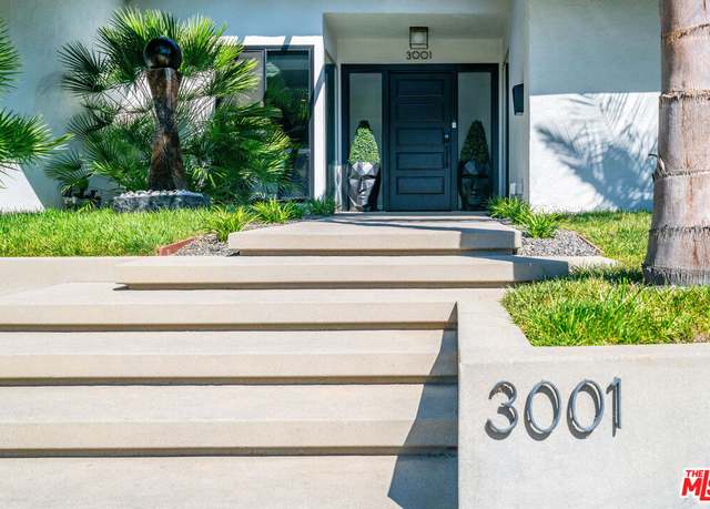 Property at 3001 Dona Nenita Pl, Studio City, CA 91604, 4 beds, 4 baths