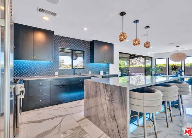 Property at 3001 Dona Nenita Pl, Studio City, CA 91604, 4 beds, 4 baths
