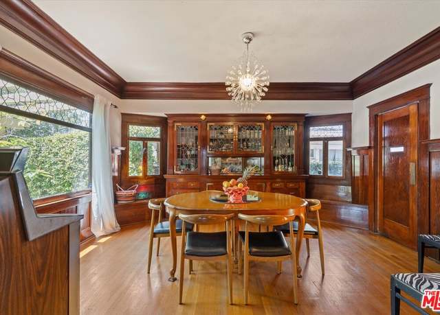 Property at 1654 5th Ave, Los Angeles, CA 90019, 3 beds, 2 baths