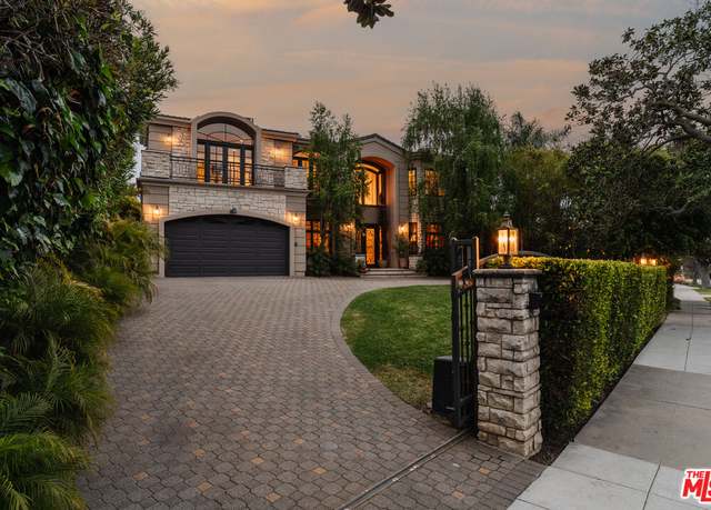 Property at 1202 San Vicente Blvd, Santa Monica, CA 90402, 6 beds, 5 baths