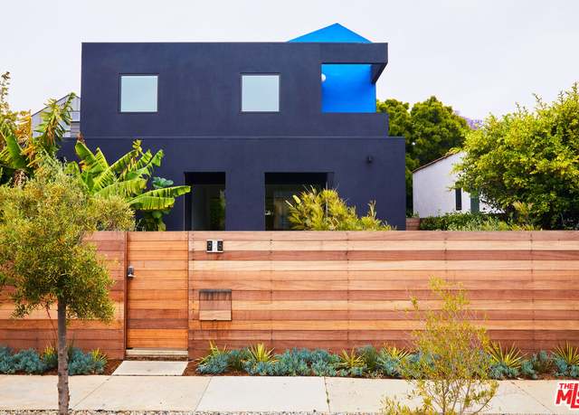 Property at 906 Superba Ave, Venice, CA 90291, 3 beds, 2.5 baths