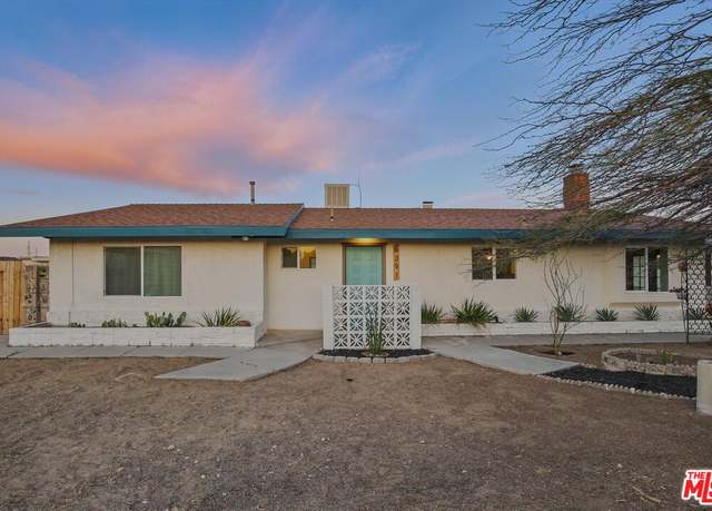 Property at 6391 Ruth Dr, Yucca Valley, CA 92284, 5 beds, 4 baths