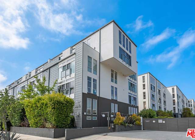 Property at 4215 Glencoe Ave #218, Marina Del Rey, CA 90292, 2 beds, 2 baths