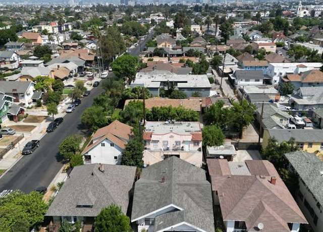 Property at 1435 W 30th St, Los Angeles, CA 90007, 5 beds, 3 baths