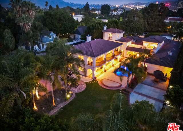 Property at 10655 Camarillo St, Toluca Lake, CA 91602, 8 beds, 7.5 baths
