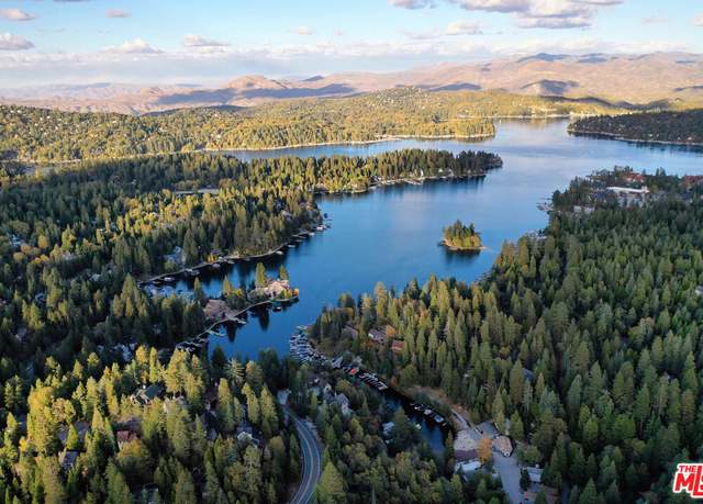 Property at 161 Rocky Point Rd, Lake Arrowhead, CA 92352, 4 beds, 4 baths