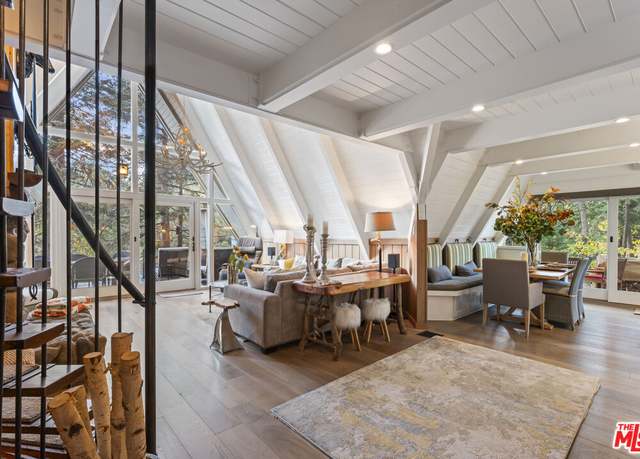 Property at 161 Rocky Point Rd, Lake Arrowhead, CA 92352, 4 beds, 4 baths