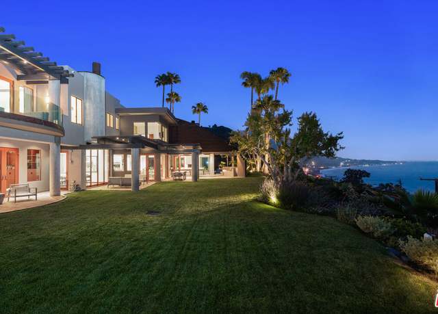 Property at 26720 Via Linda St, Malibu, CA 90265, 5 beds, 6.5 baths