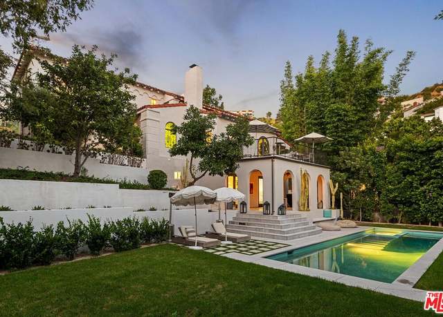 Property at 1512 Sunset Plaza Dr, Los Angeles, CA 90069, 5 beds, 4.5 baths