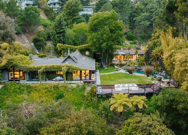 Property at 2220 Banyan Dr, Los Angeles, CA 90049, 8 beds, 7 baths