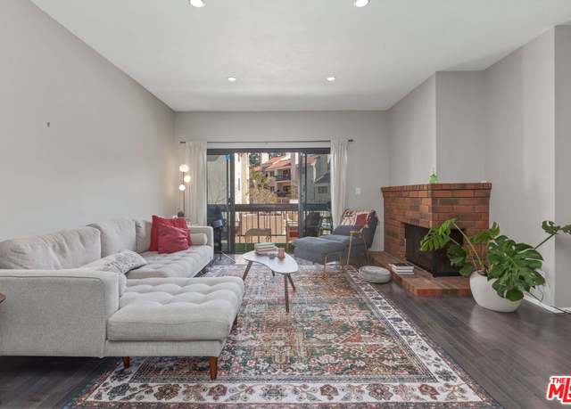Property at 8180 Manitoba St #223, Playa Del Rey, CA 90293, 2 beds, 2 baths