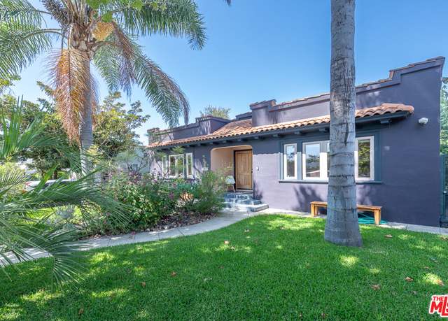 Property at 1207 Poinsettia Dr, West Hollywood, CA 90046, 5 beds, 3 baths
