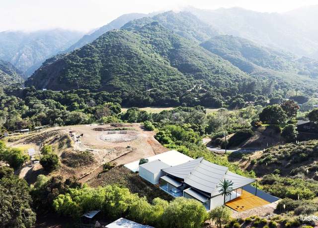 Property at 597 Mountain Green Dr, Calabasas, CA 91302