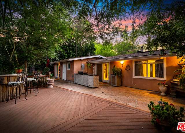 Property at 4754 Cerrillos Dr, Woodland Hills, CA 91364, 3 beds, 3 baths
