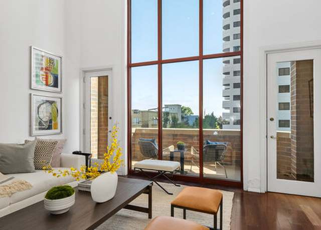 Property at 10550 Wilshire Blvd #305, Los Angeles, CA 90024, 2 beds, 2.5 baths