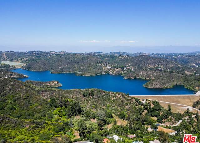Property at 1726 Stone Canyon Rd, Los Angeles, CA 90077, 4 beds, 3.5 baths