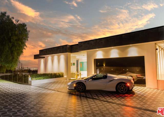 Property at 7080 Mulholland Dr, Los Angeles, CA 90068, 4 beds, 5 baths
