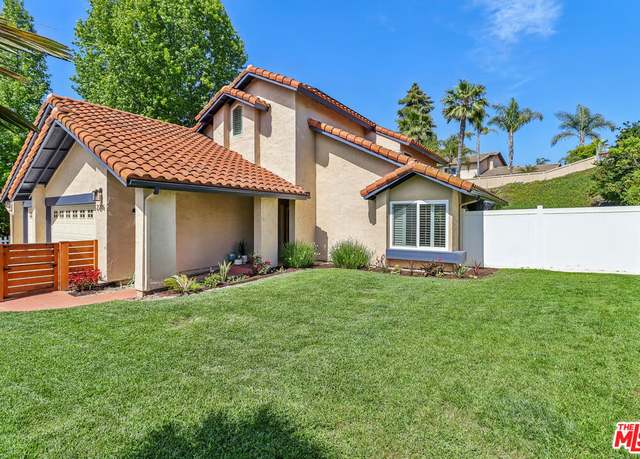 Property at 2216 Recodo Ct, Carlsbad, CA 92009, 4 beds, 3 baths