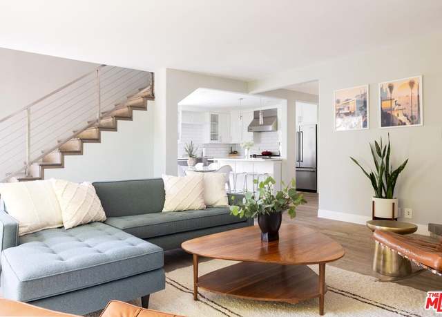 Property at 3024 Glenn Ave, Santa Monica, CA 90405, 4 beds, 2 baths