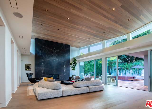 Property at 1003 N Beverly Dr, Beverly Hills, CA 90210, 5 beds, 8 baths