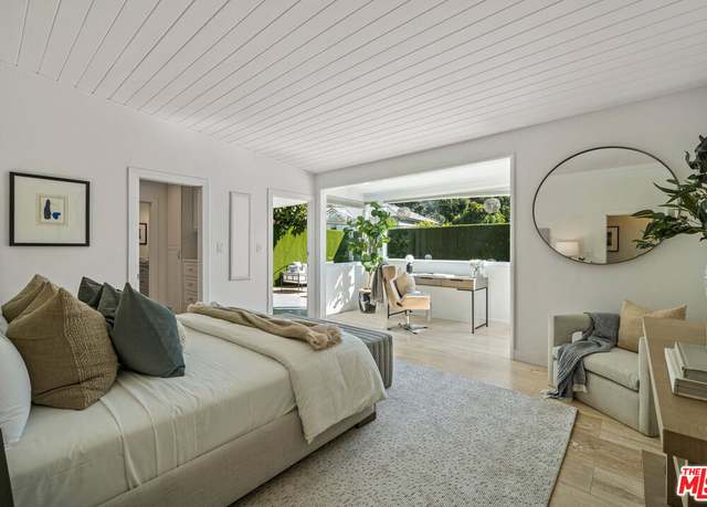 Property at 9614 Heather Rd, Beverly Hills, CA 90210, 3 beds, 3 baths