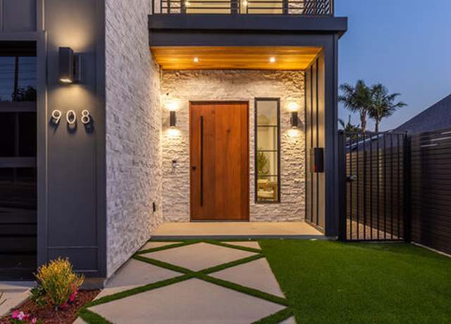 Property at 908 Rosecrans Ave, Manhattan Beach, CA 90266, 5 beds, 6.5 baths
