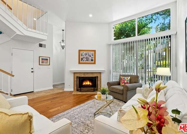 Property at 9000 Vanalden Ave #197, Northridge, CA 91324, 2 beds, 3 baths