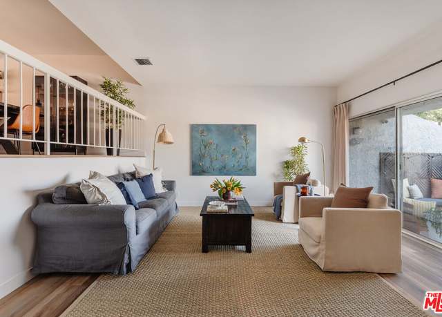 Property at 18348 Collins St Unit C, Tarzana, CA 91356, 2 beds, 3 baths