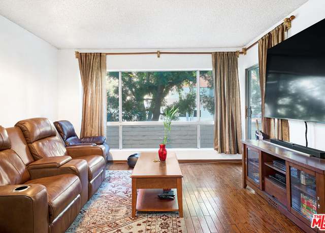 Property at 5600 Kensington Way #1, Culver City, CA 90230, 3 beds, 2 baths