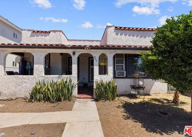 Property at 907 E 81st St, Los Angeles, CA 90001, 4 beds, 2 baths