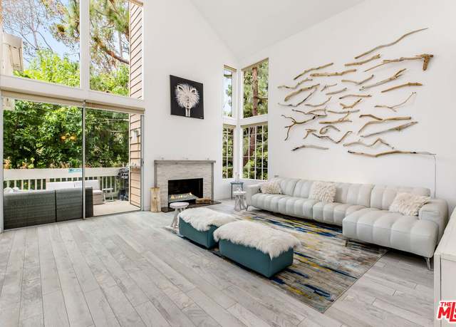 Property at 4342 Redwood Ave Unit C301, Marina Del Rey, CA 90292, 2 beds, 2 baths