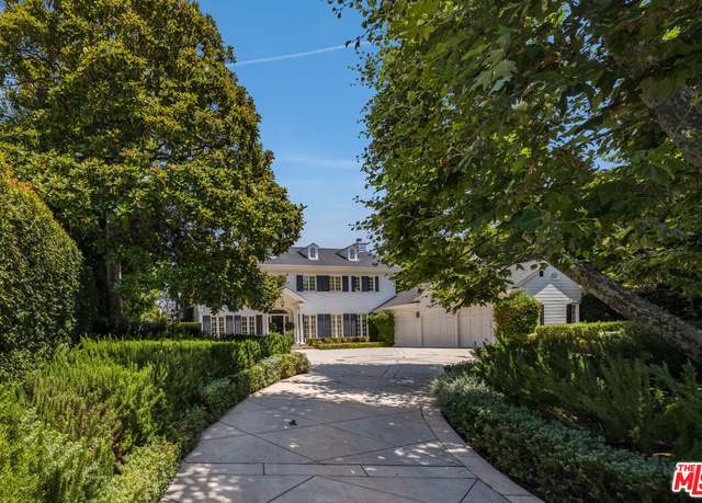 Property at 130 S Cliffwood Ave, Los Angeles, CA 90049, 7 beds, 7 baths