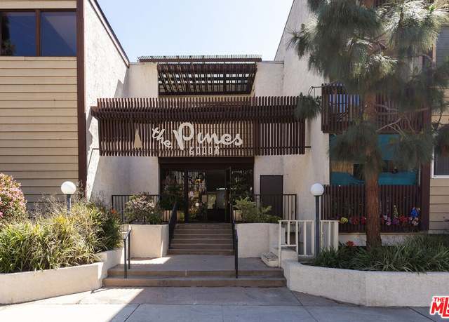 Property at 6050 Canterbury Dr Unit E215, Culver City, CA 90230, 1 bed, 1 bath