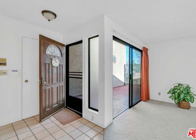 Property at 7255 Balboa Blvd #20, Van Nuys, CA 91406, 2 beds, 2 baths