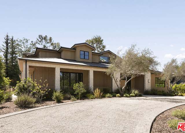 Property at 5287 Round Meadow Rd, Hidden Hills, CA 91302, 7 beds, 11 baths