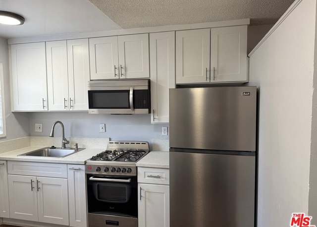 Property at 2028 Pennsylvania Ave, Los Angeles, CA 90033, 16 beds, 16 baths