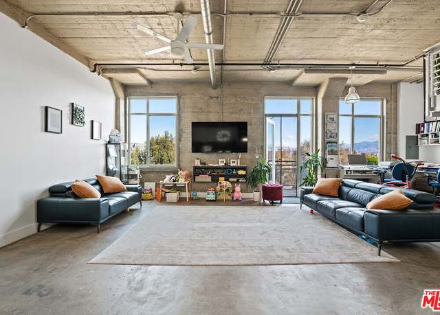 Property at 825 E 4th St #503, Los Angeles, CA 90013, 1 bed, 2 baths