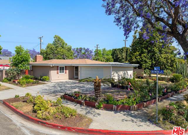 Property at 720 Maertin Ln, Fullerton, CA 92831, 5 beds, 3 baths