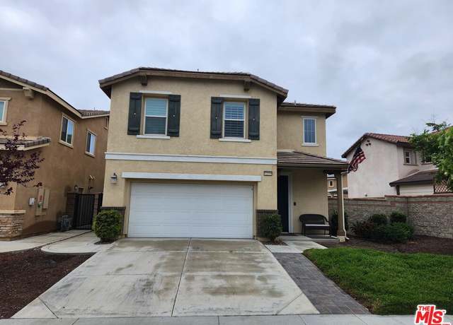 Property at 12130 Tributary Way, Jurupa Valley, CA 91752, 3 beds, 2.5 baths