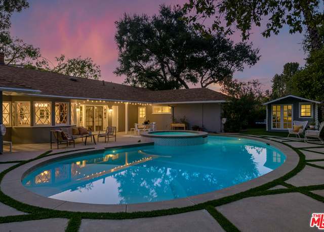 Property at 3856 Hayvenhurst Ave, Encino, CA 91436, 3 beds, 3 baths